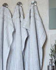 Gastendoek - Set van 2 stuks | Sand Beige Stripes | Bath Collection | Ilse Jacobsen