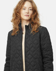 Gewatteerde jas ART06 | Black | Coat | Ilse Jacobsen