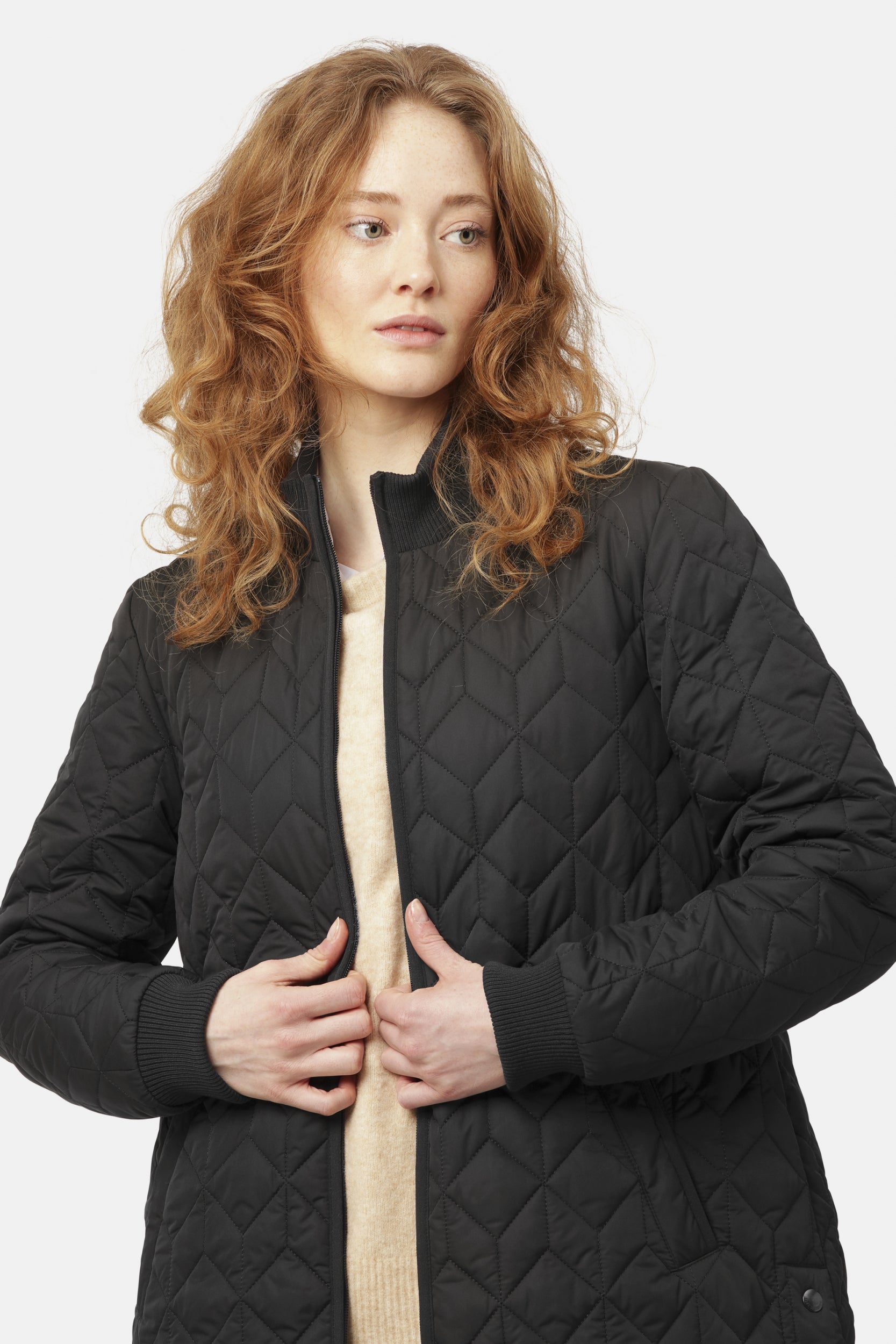Gewatteerde jas ART06 | Black | Coat | Ilse Jacobsen