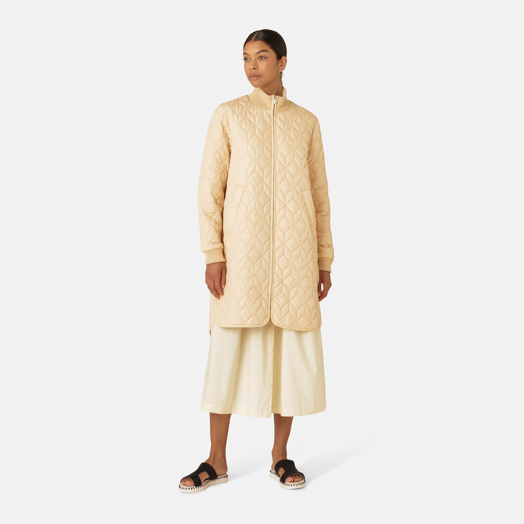 Gewatteerde jas ART06 | Beige | Coat | Ilse Jacobsen