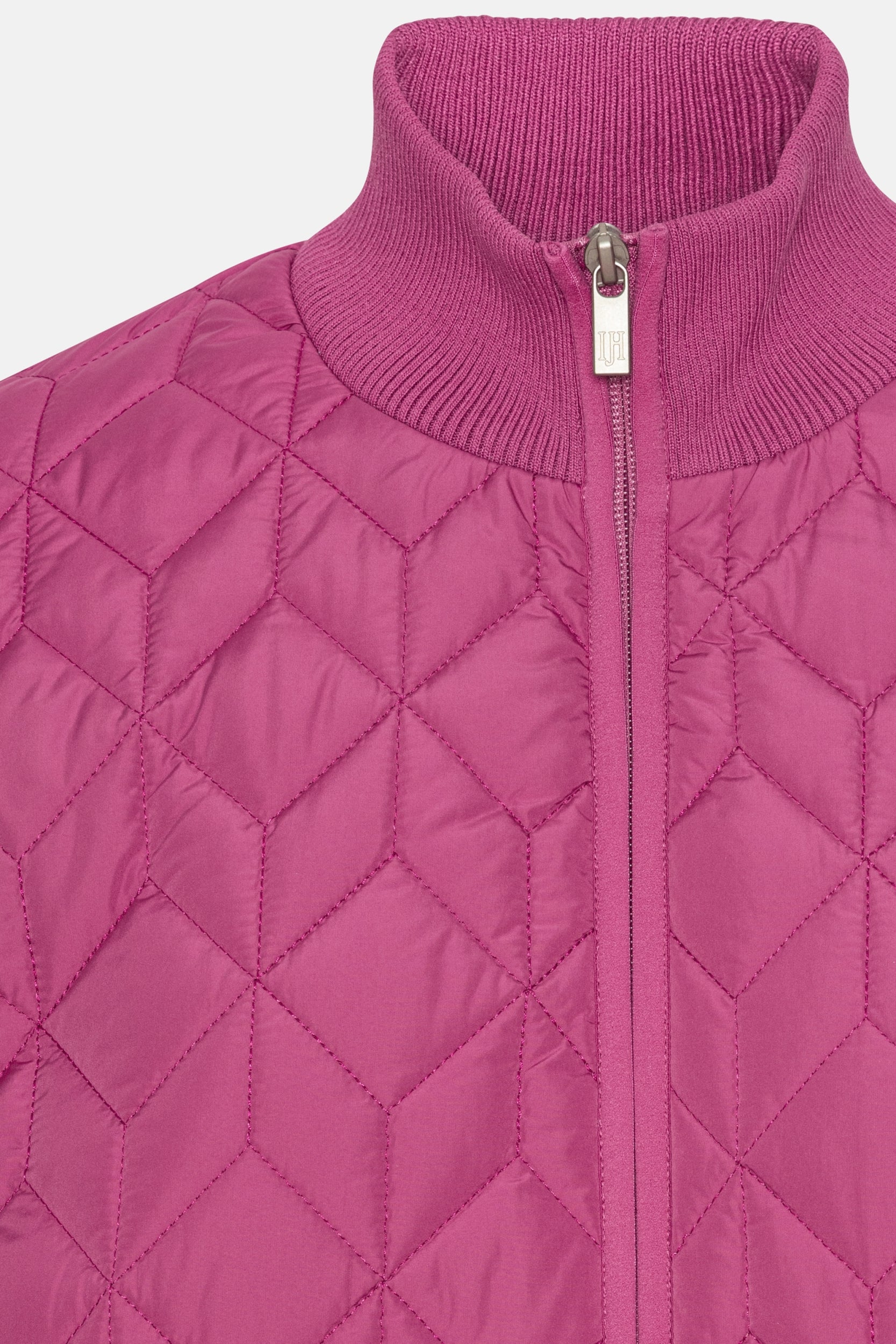 Gewatteerde jas ART06 | Magenta Haze | Coat | Ilse Jacobsen