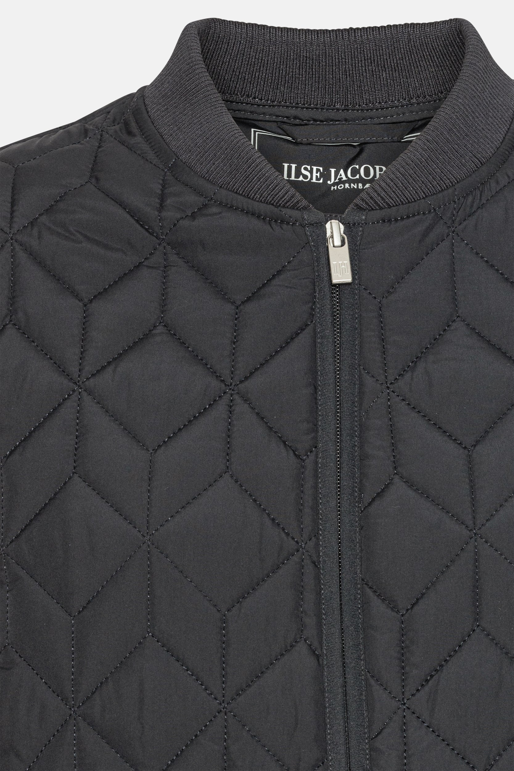 Gewatteerde Tussenjas ART45 | Dark Indigo | Jacket | Ilse Jacobsen