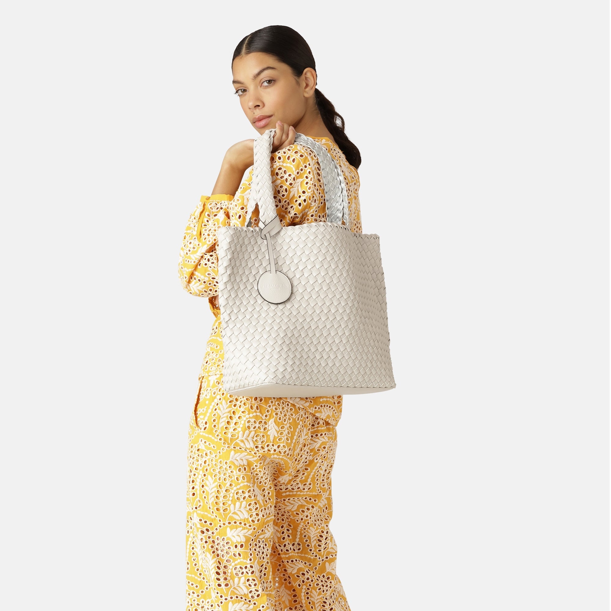 Reversible Tote bag BAG08 M | White Silver | Bag | Ilse Jacobsen