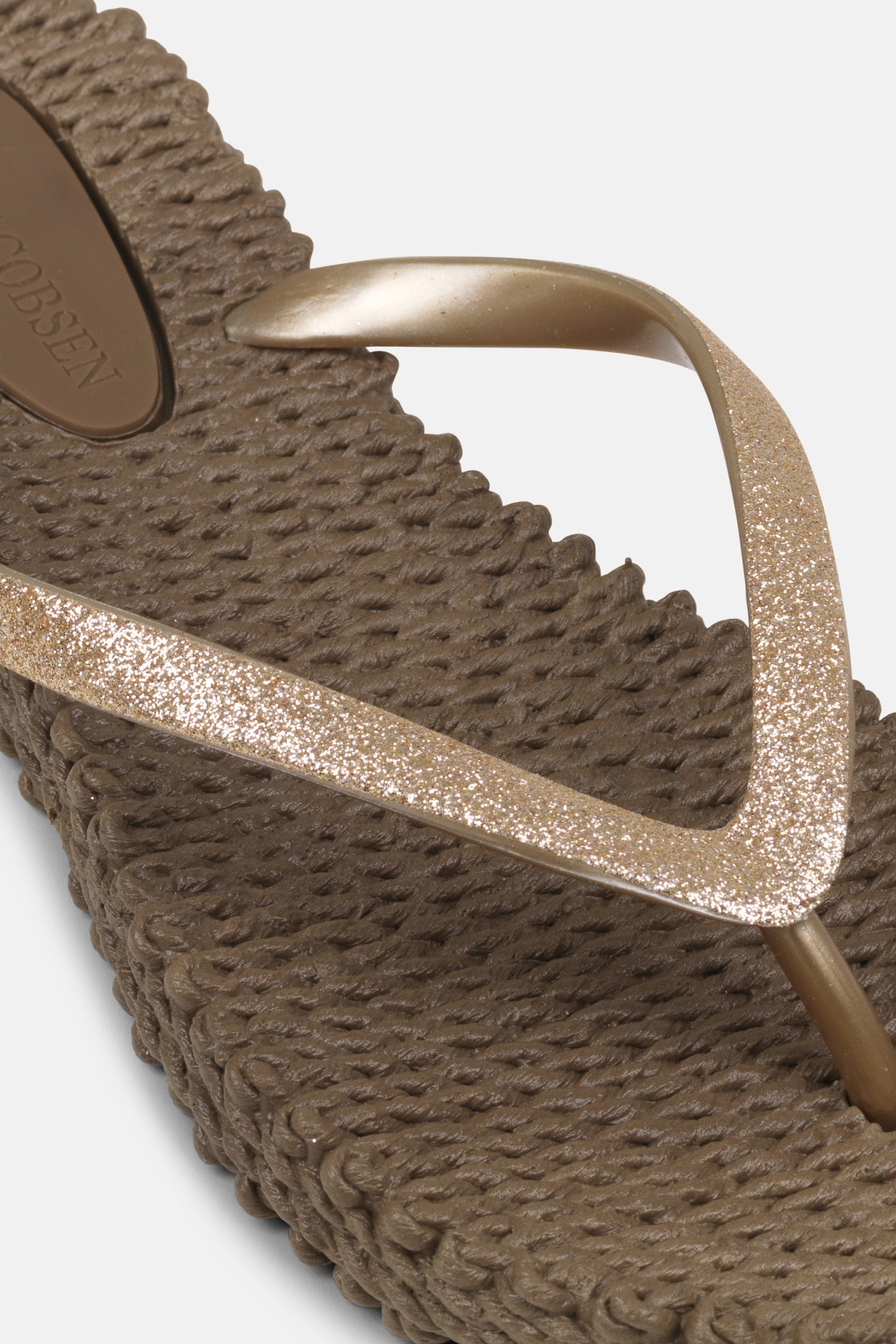Slippers met subtiele glitter CHEERFUL01 | Cub Brown | Flip Flop | Ilse Jacobsen