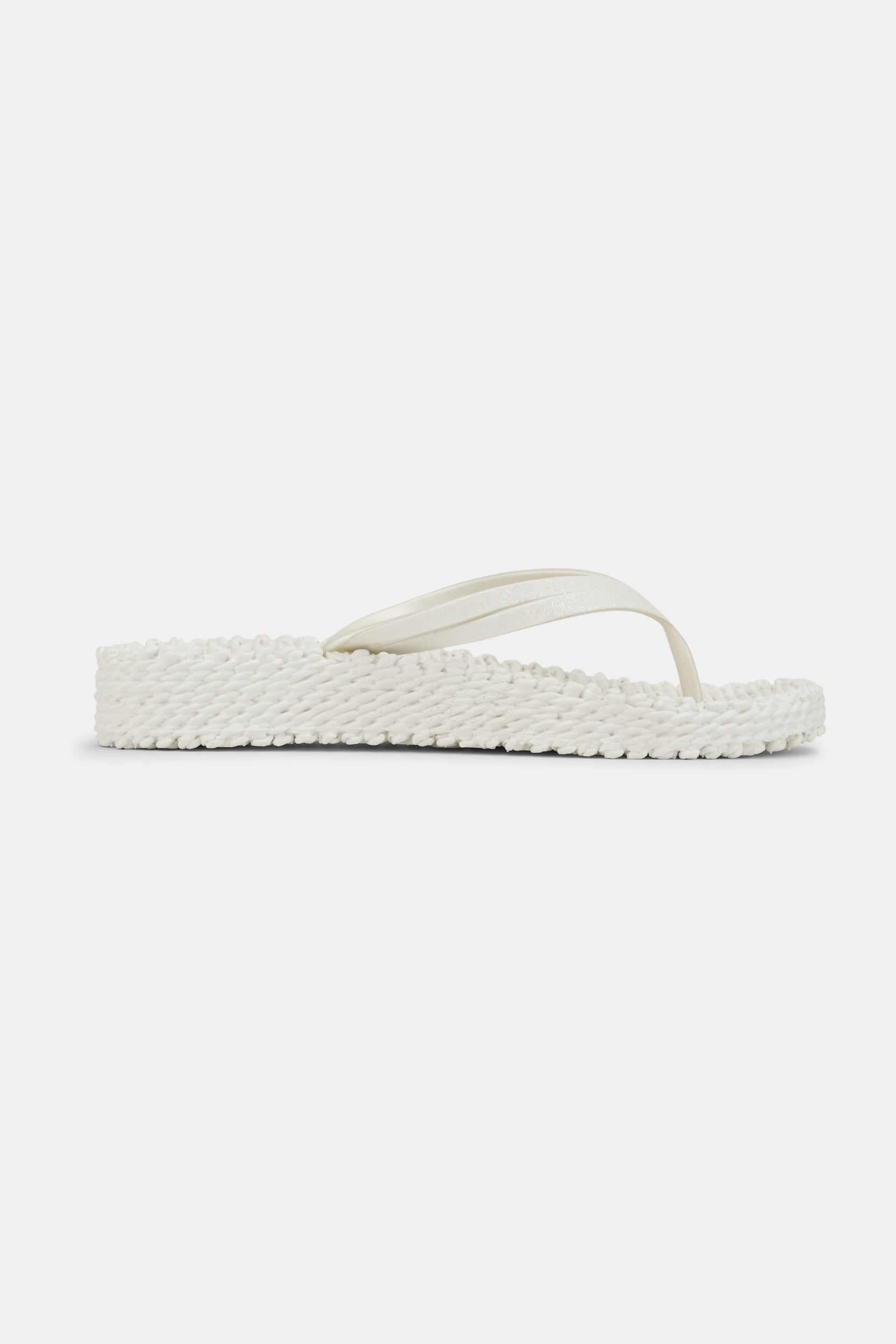 Slippers met lichte plateauzool CHEERFUL13 | Creme | Flip Flop | Ilse Jacobsen
