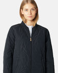 Kort Gewatteerd Jack met Ribboord DUNE02 | Dark Indigo | Jacket | Ilse Jacobsen