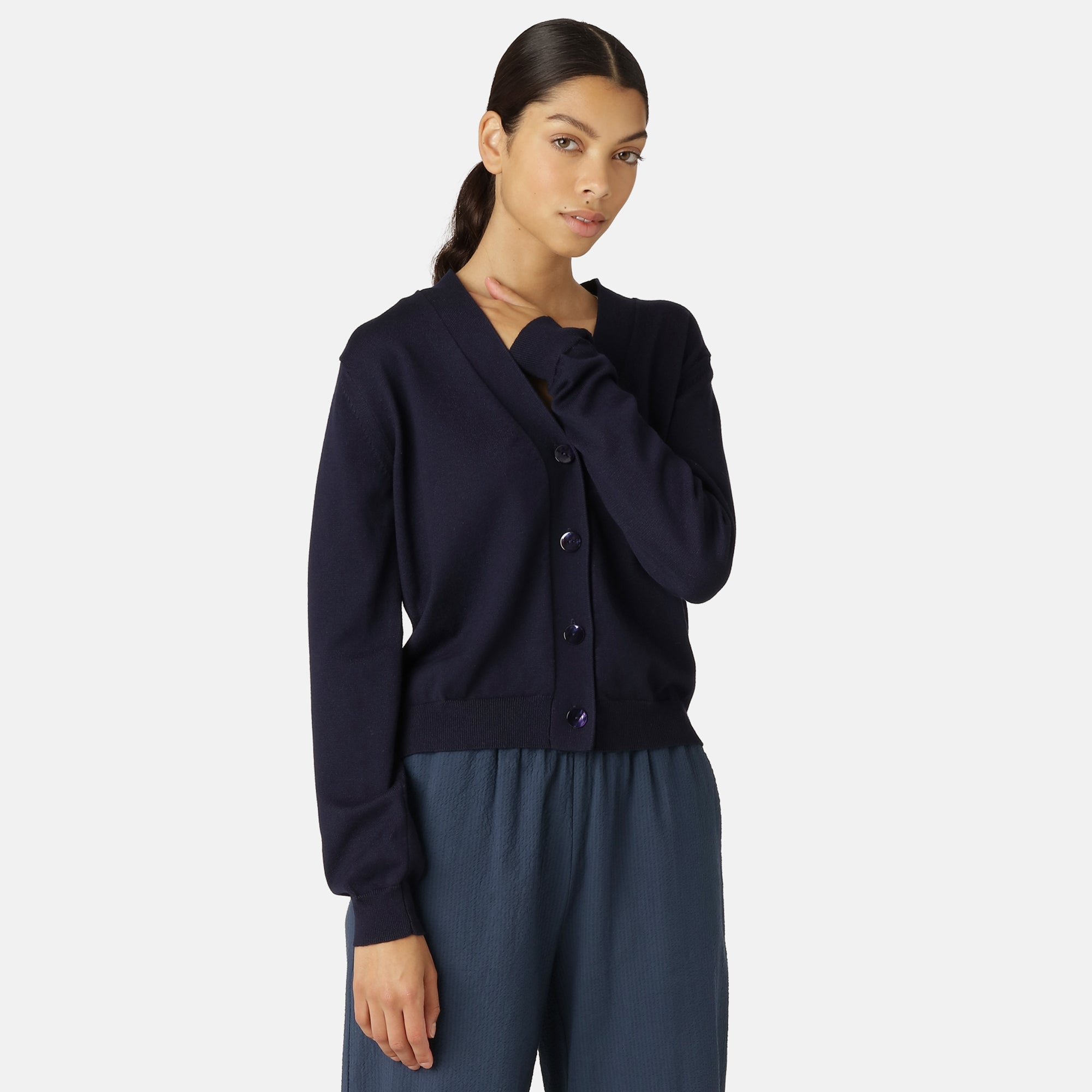 Gebreid vest GWEN4066 | Dark Indigo | Cardigan | Ilse Jacobsen