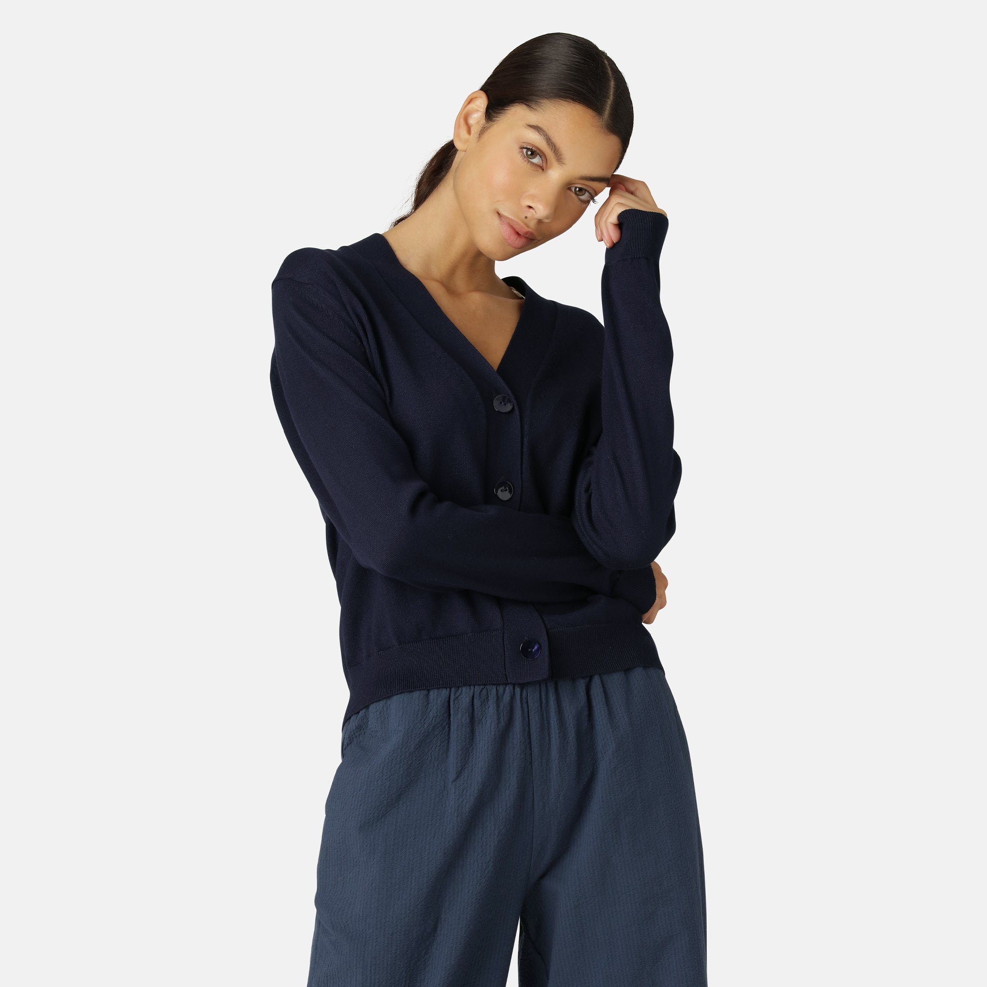 Gebreid vest GWEN4066 | Dark Indigo | Cardigan | Ilse Jacobsen