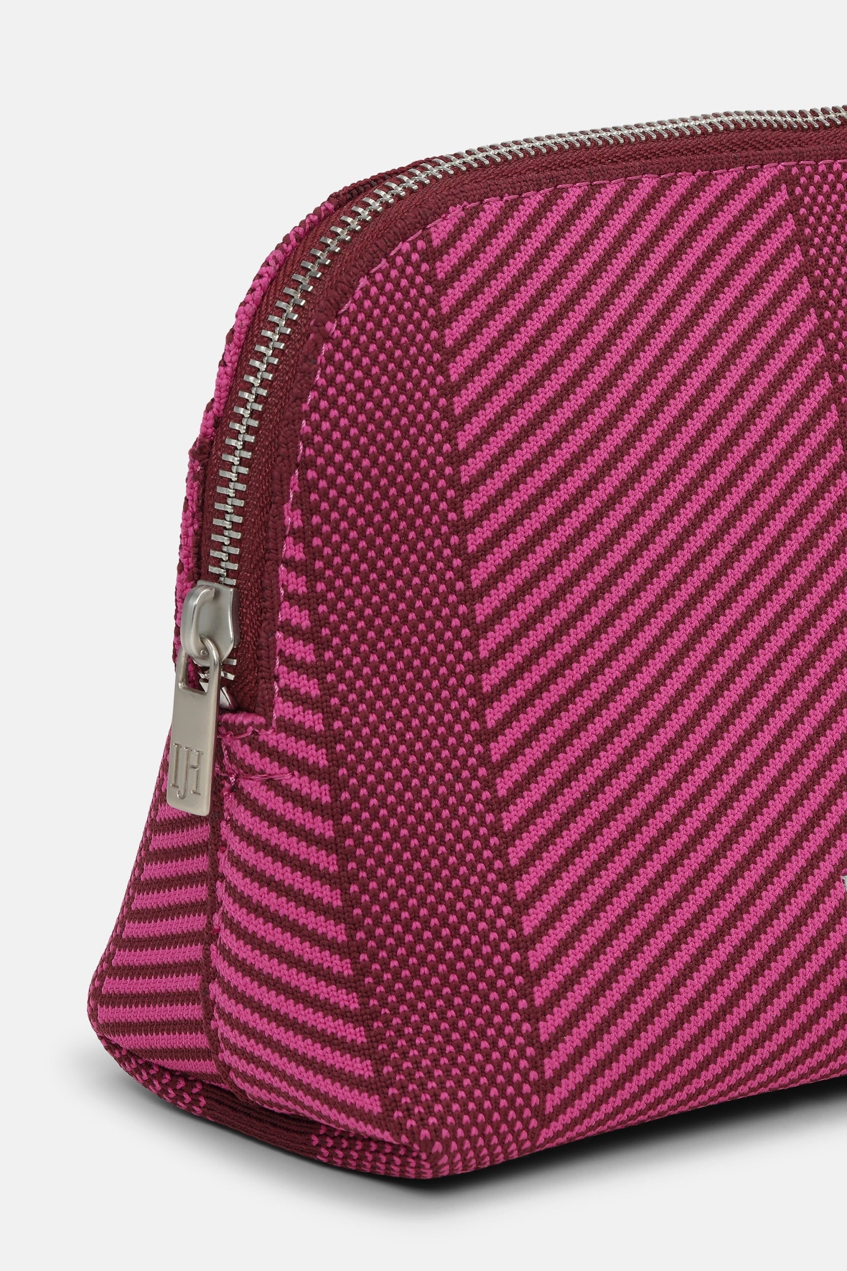 Gebreide Makeup Tas KNITTY02 | Opera Mauve Magenta Haze | Bag | Ilse Jacobsen