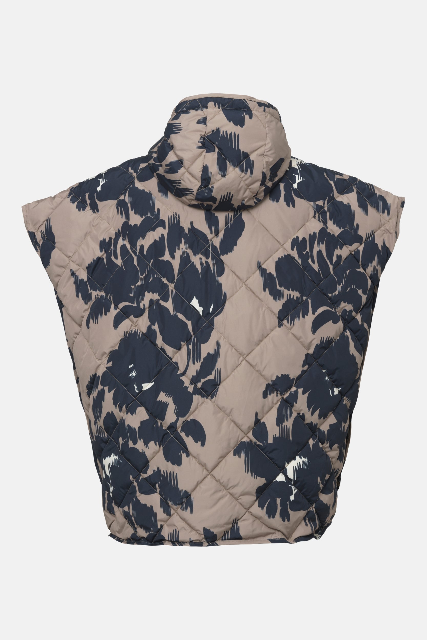 Gewatteerde cape met bloemenprint PEPPY12P | Floral Decors | Cape | Ilse Jacobsen