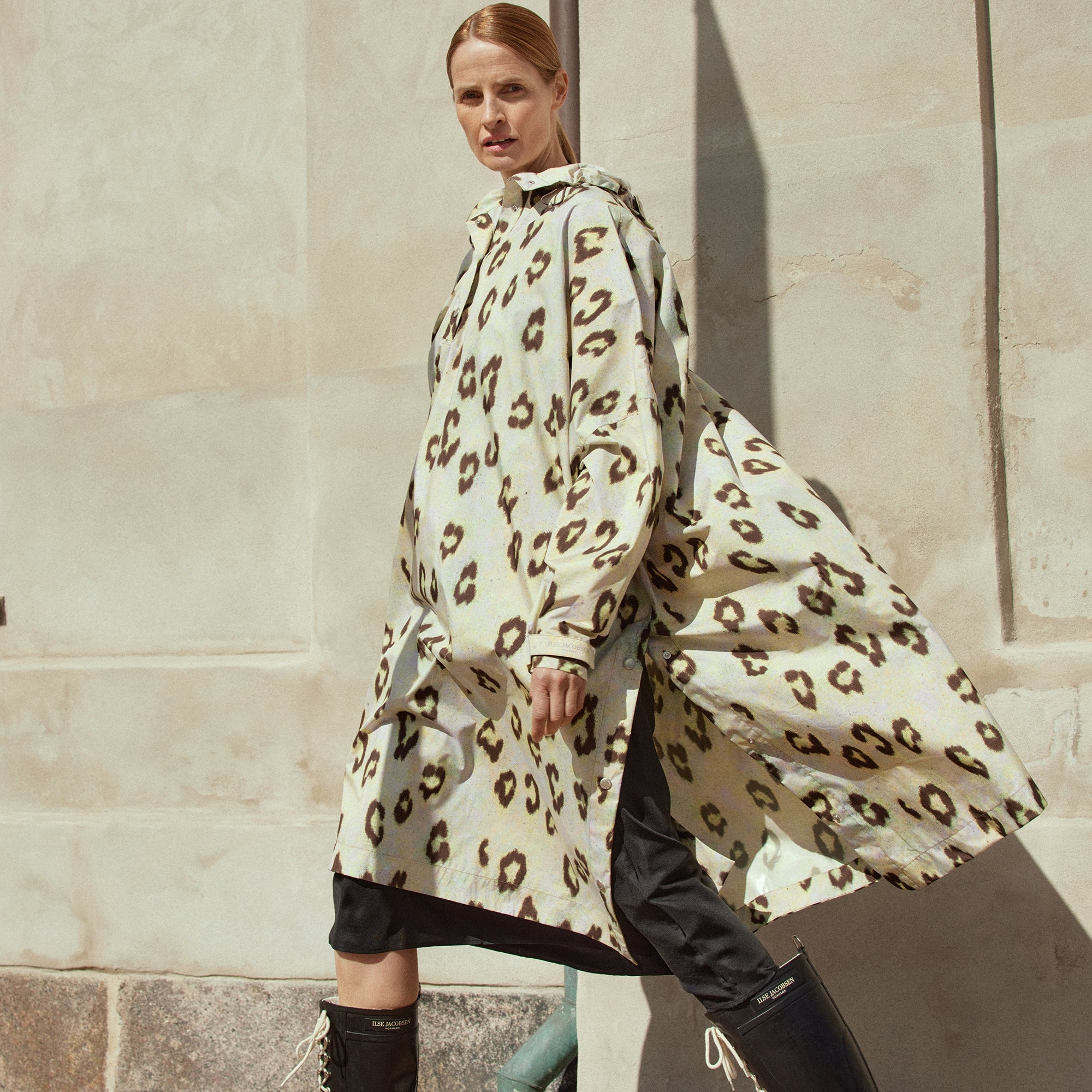 Regenponcho RAIN221SPP | Leopard | Poncho | Ilse Jacobsen