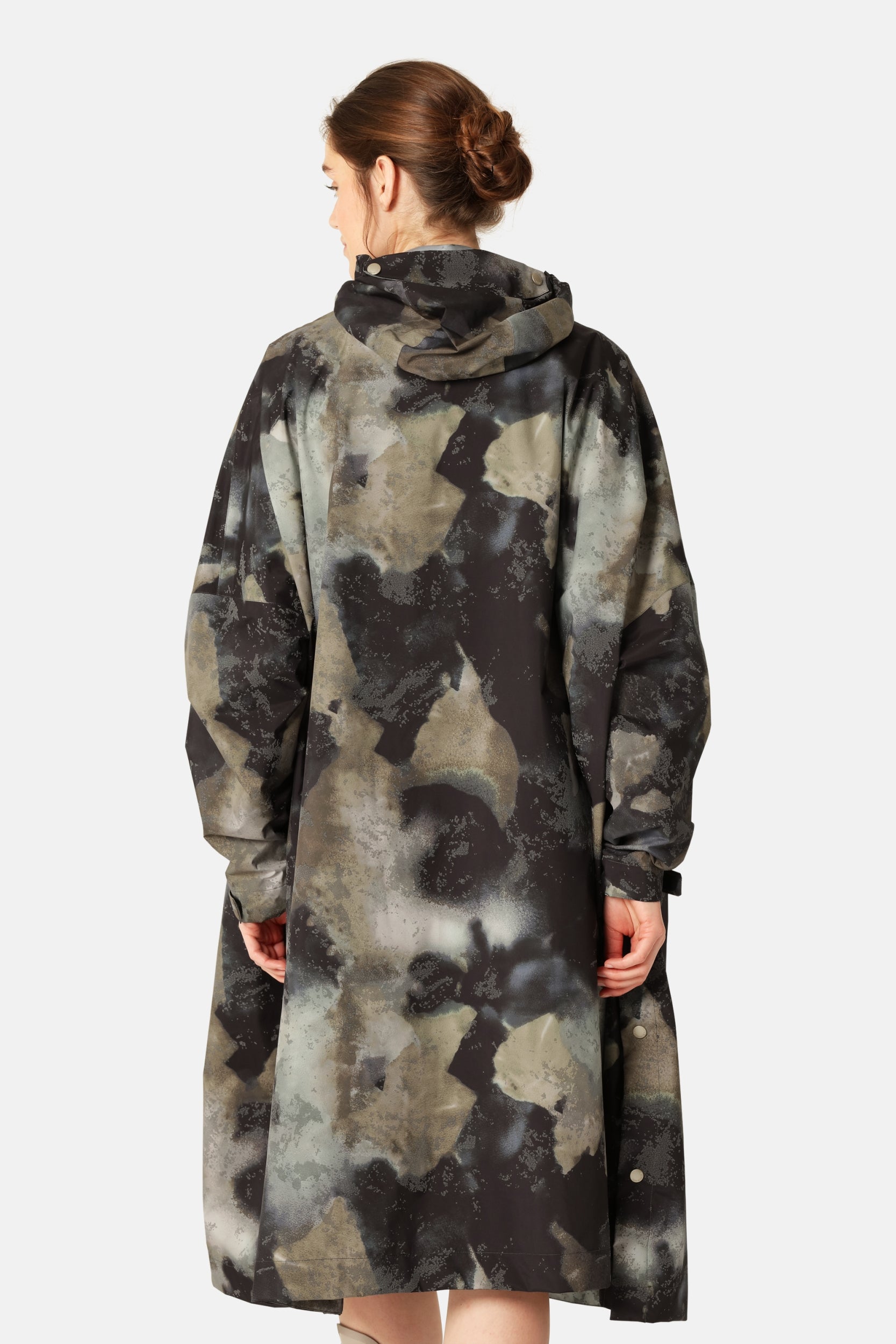Poncho Regenjas RAIN222SPRP | Moss Print | Poncho | Ilse Jacobsen