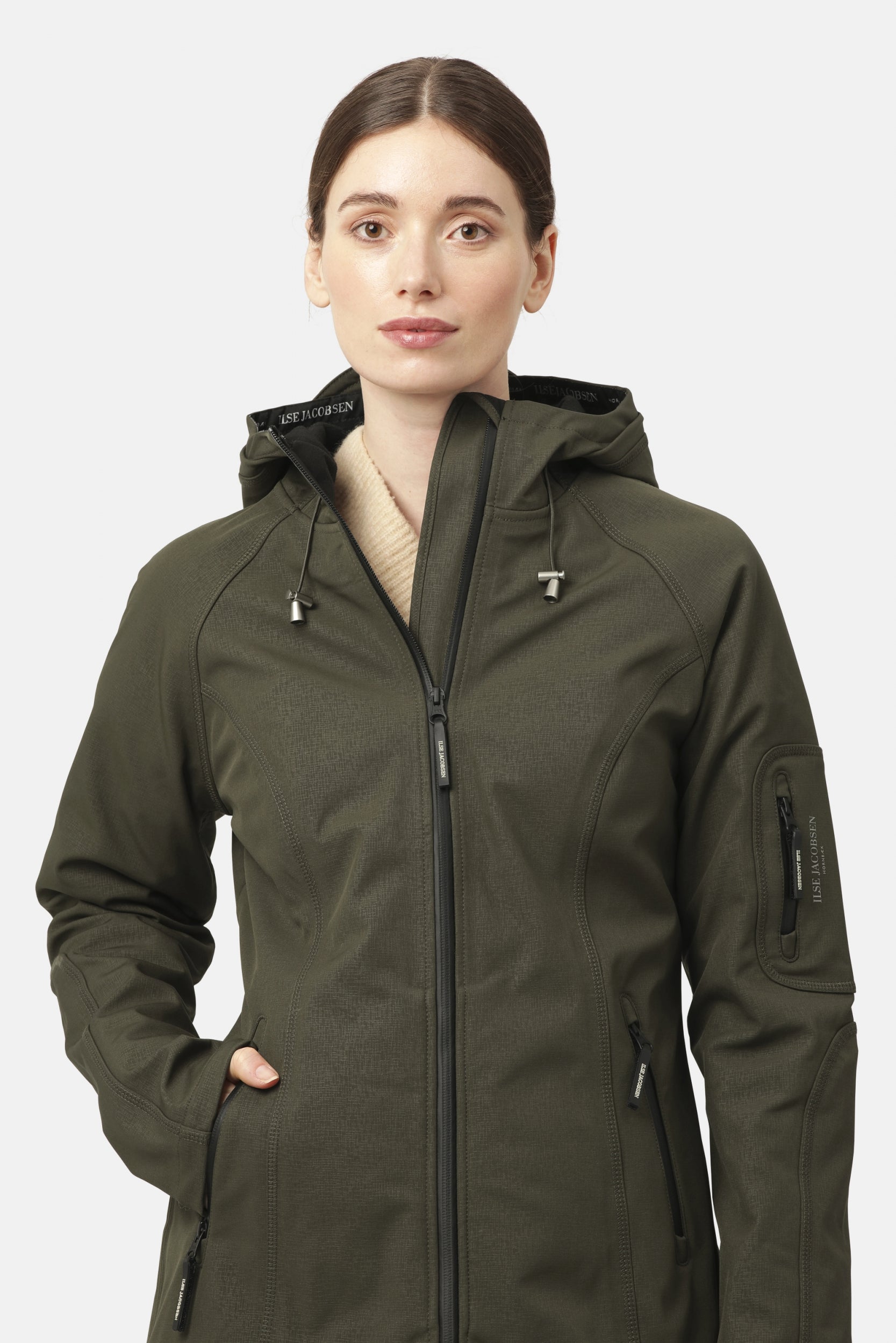Softshell regenjas lang RAIN37L | Army | Raincoat | Ilse Jacobsen