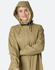 Regenjas RAIN71 - 448 Tea Leaf | Tea Leaf | Raincoat | Ilse Jacobsen