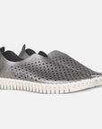 Instappers TULIP3576W witte zool - 718 Gun Metal | Metal | Shoes | Ilse Jacobsen