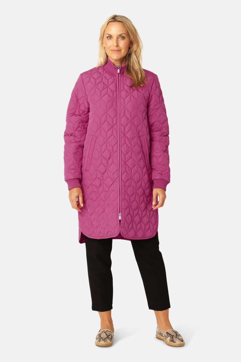 Gewatteerde jas ART06 | Magenta Haze | Coat | Ilse Jacobsen