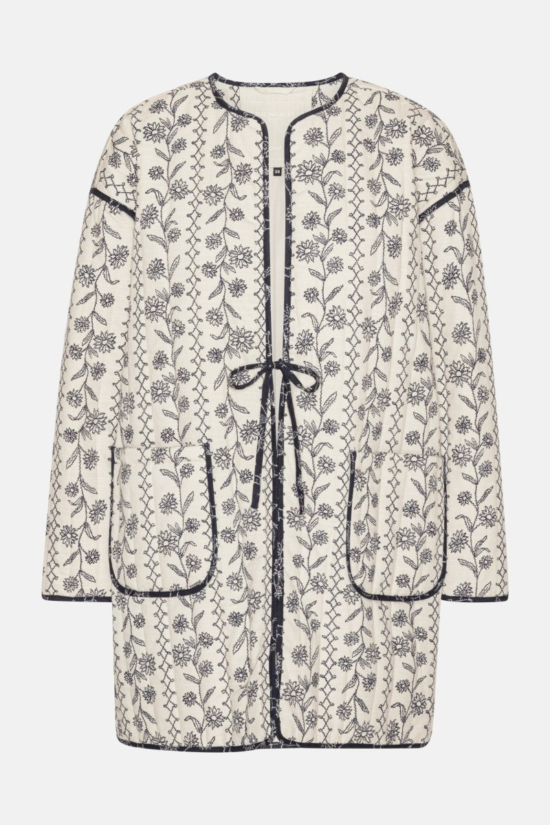 Gewatteerde Jas OTTOMAQUILT04P | White Wildflower | Jacket | Ilse Jacobsen