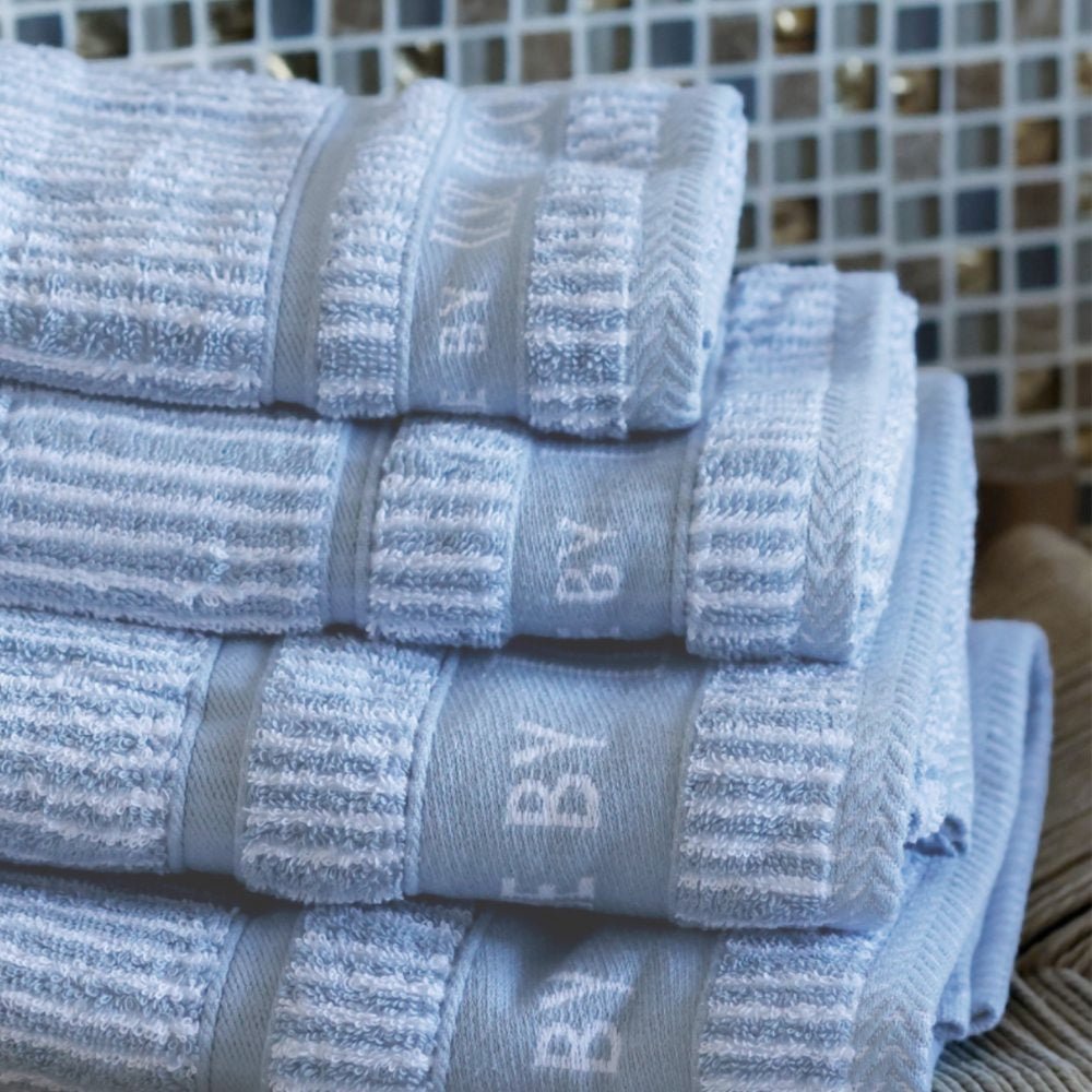Handdoek - Set van 2 stuks | Powder Blue Stripes | Bath Collection | Ilse Jacobsen