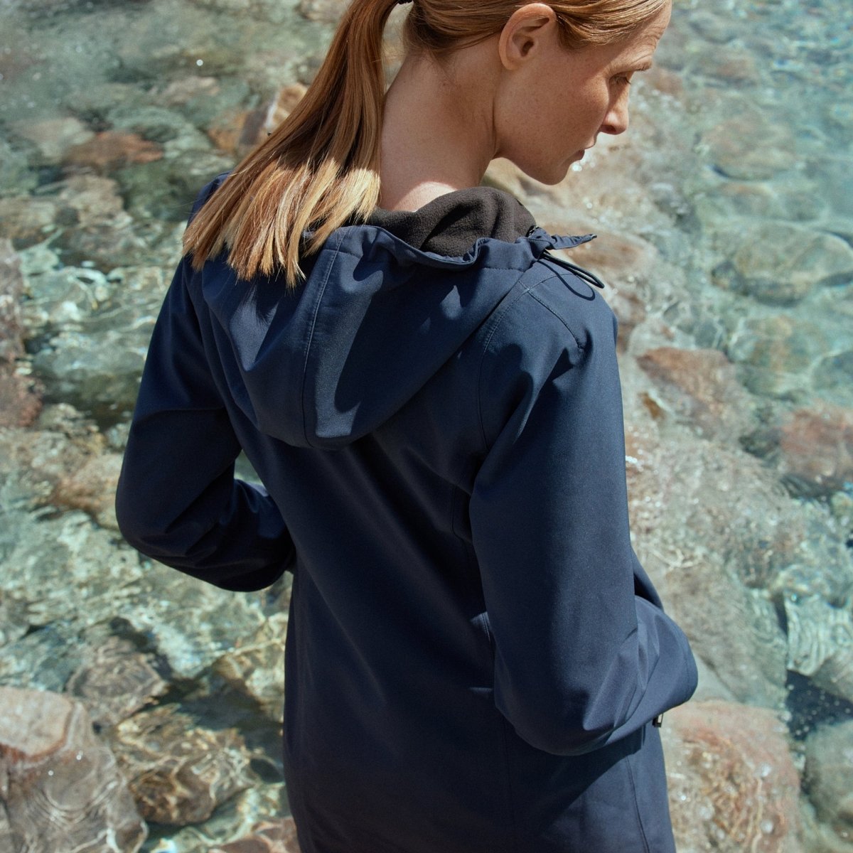 Softshell Regenjas DAYBREAK01 | Dark Indigo | Raincoat | Ilse Jacobsen