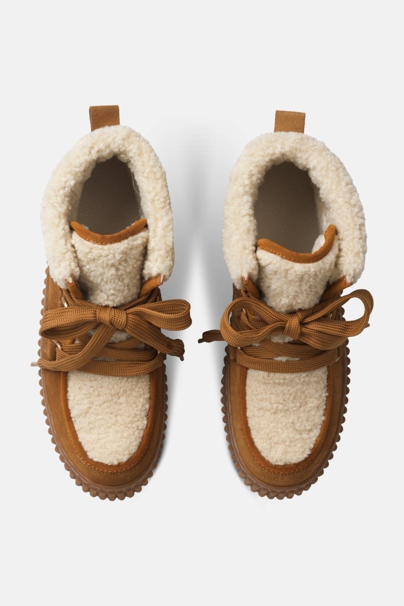 Suède veterlaarsjes met lamsvacht CALIRA02 | Cashew Clay | Shoes | Ilse Jacobsen