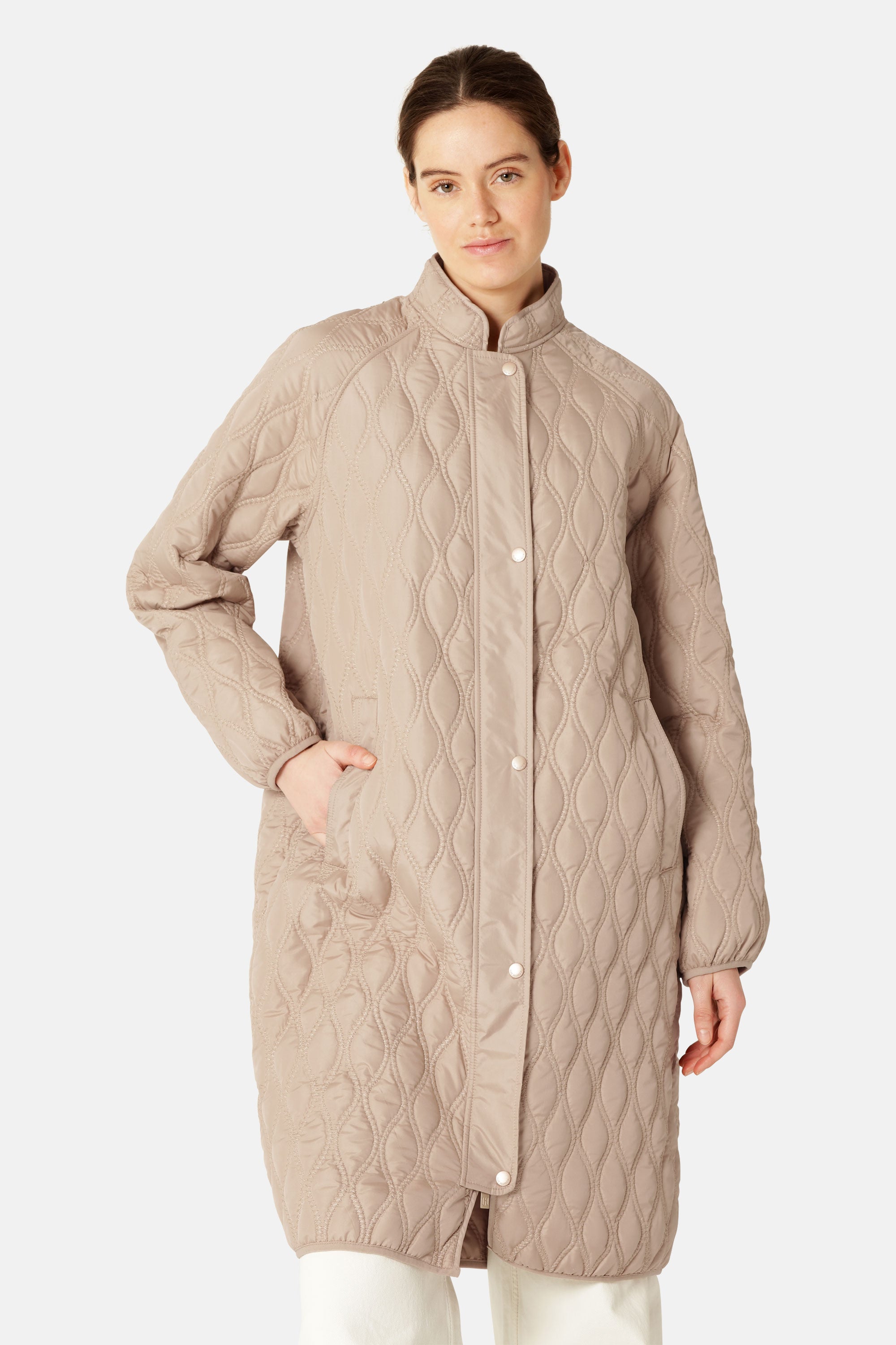 Lange Gewatteerde Jas AROS05 | Wheat | Jacket | Ilse Jacobsen