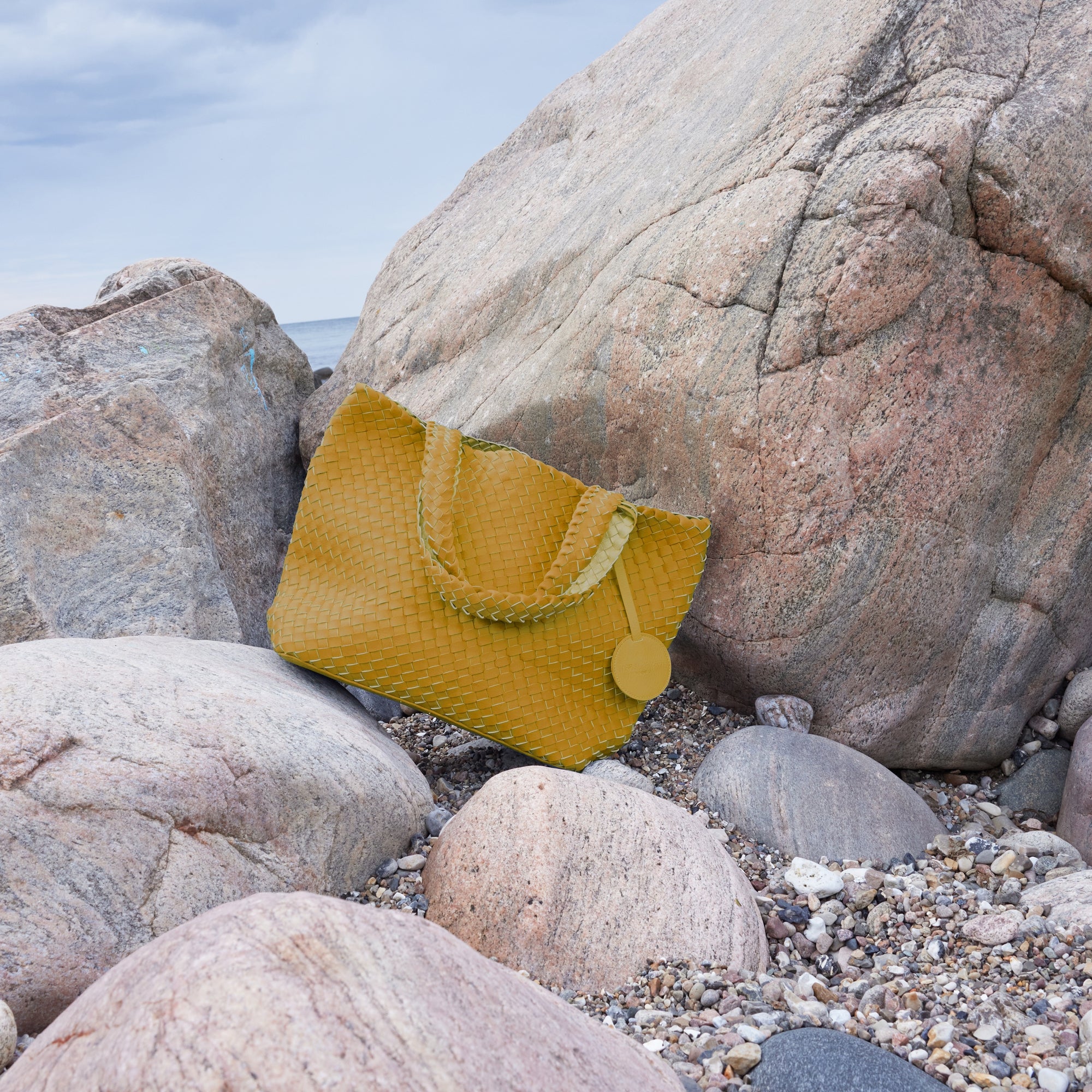 Reversible Tote bag BAG08 M - 850726 Citronella Lime Green Metallic | Citronella Lime Green Metallic | Bag | Ilse Jacobsen