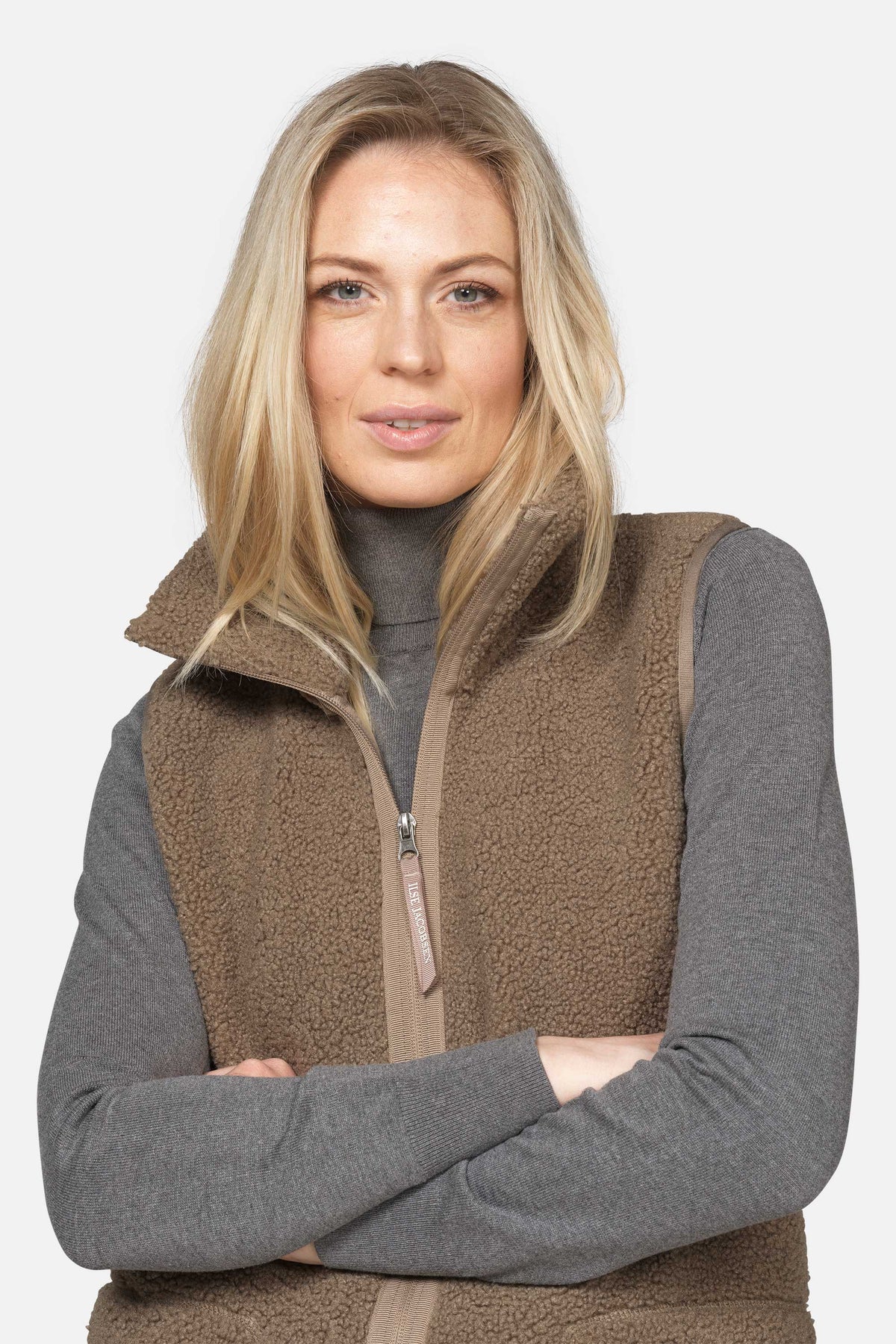 Lange teddy bodywarmer BONDEDPILE02 | Greige | Jacket | Ilse Jacobsen