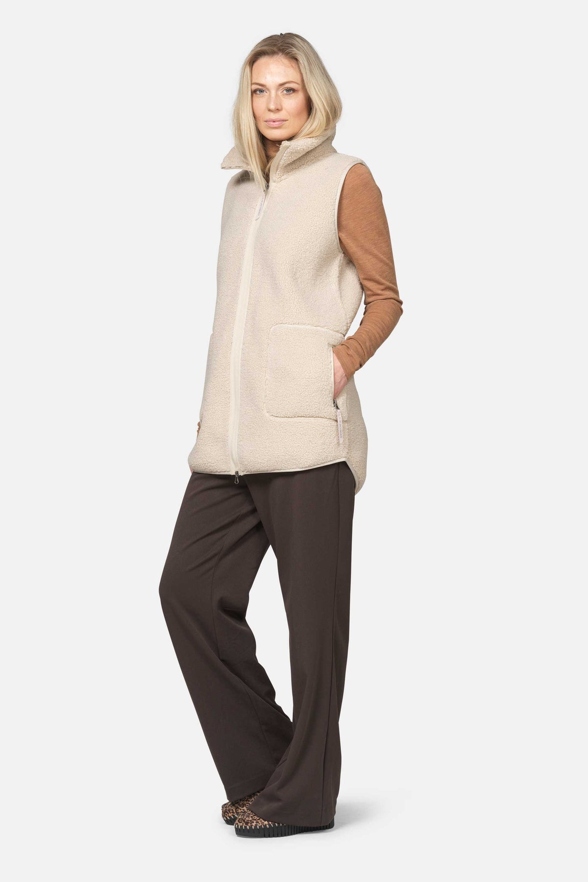 Lange teddy bodywarmer BONDEDPILE02 | Kit | Jacket | Ilse Jacobsen