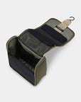 Ophangbare Toilettas EVERY05 | Army | Bag | Ilse Jacobsen