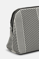Gebreide Makeup Tas KNITTY02 | Milk Creme Black | Bag | Ilse Jacobsen