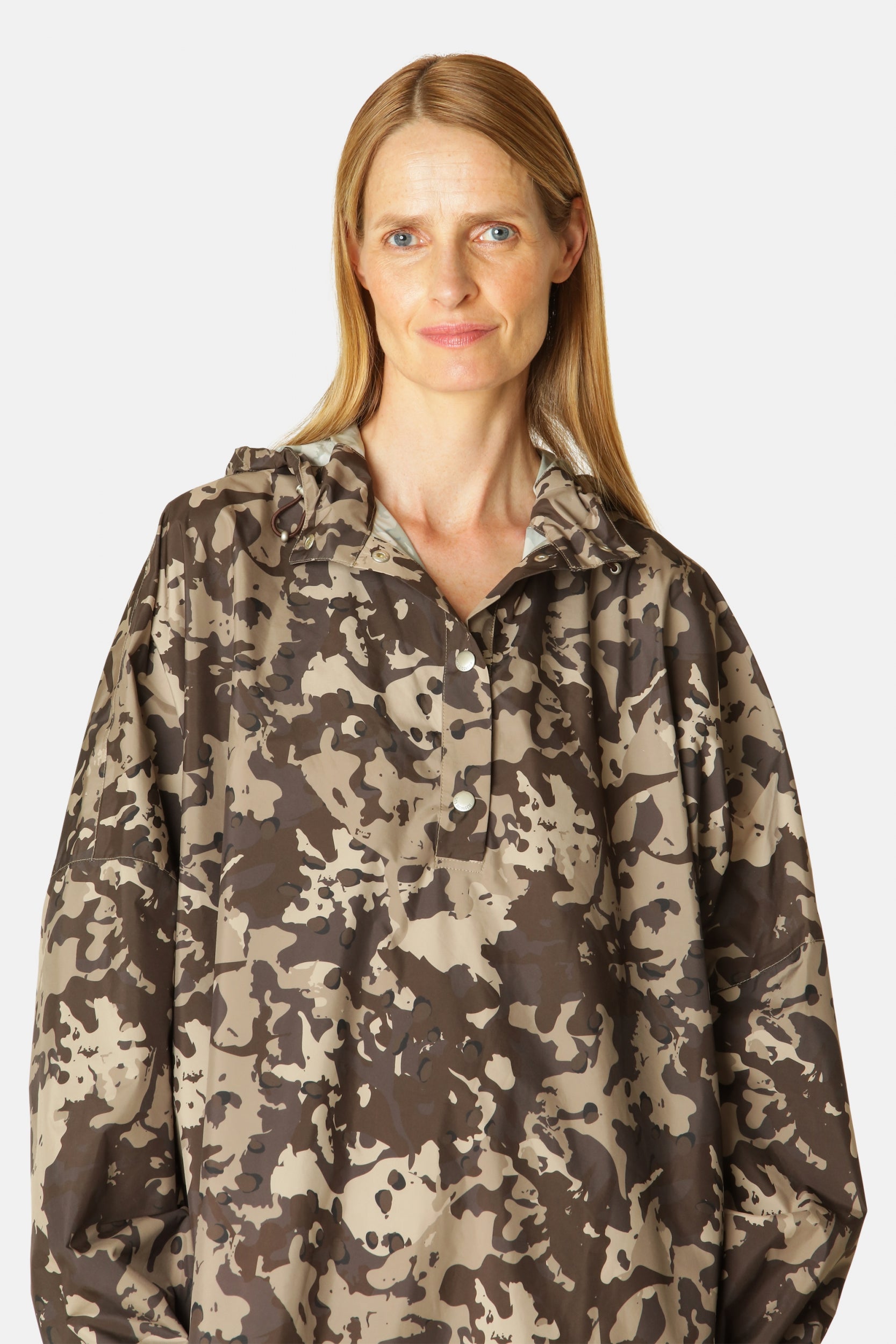 Regenponcho RAIN221SPP - 246 Brown Camo | Brown Camo | Poncho | Ilse Jacobsen