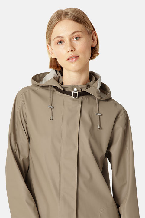 Regenjas RAIN71 - 222 Wheat | Wheat | Raincoat | Ilse Jacobsen