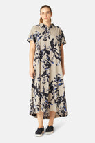 Lange A-lijn Jurk TENCELLA01P | Sand Artsy Stroke Flower | Dress | Ilse Jacobsen