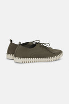 Schoen Heren TULIP145MEN | Deep Olive Pearled Ivory | Shoes | Ilse Jacobsen