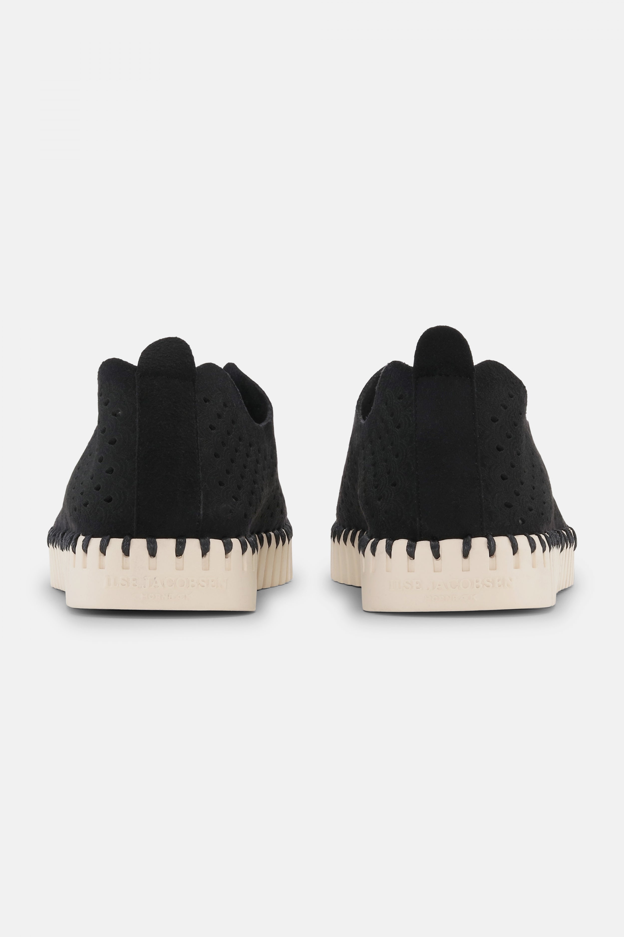 Instappers TULIP3275 beige zool | Black | Shoes | Ilse Jacobsen