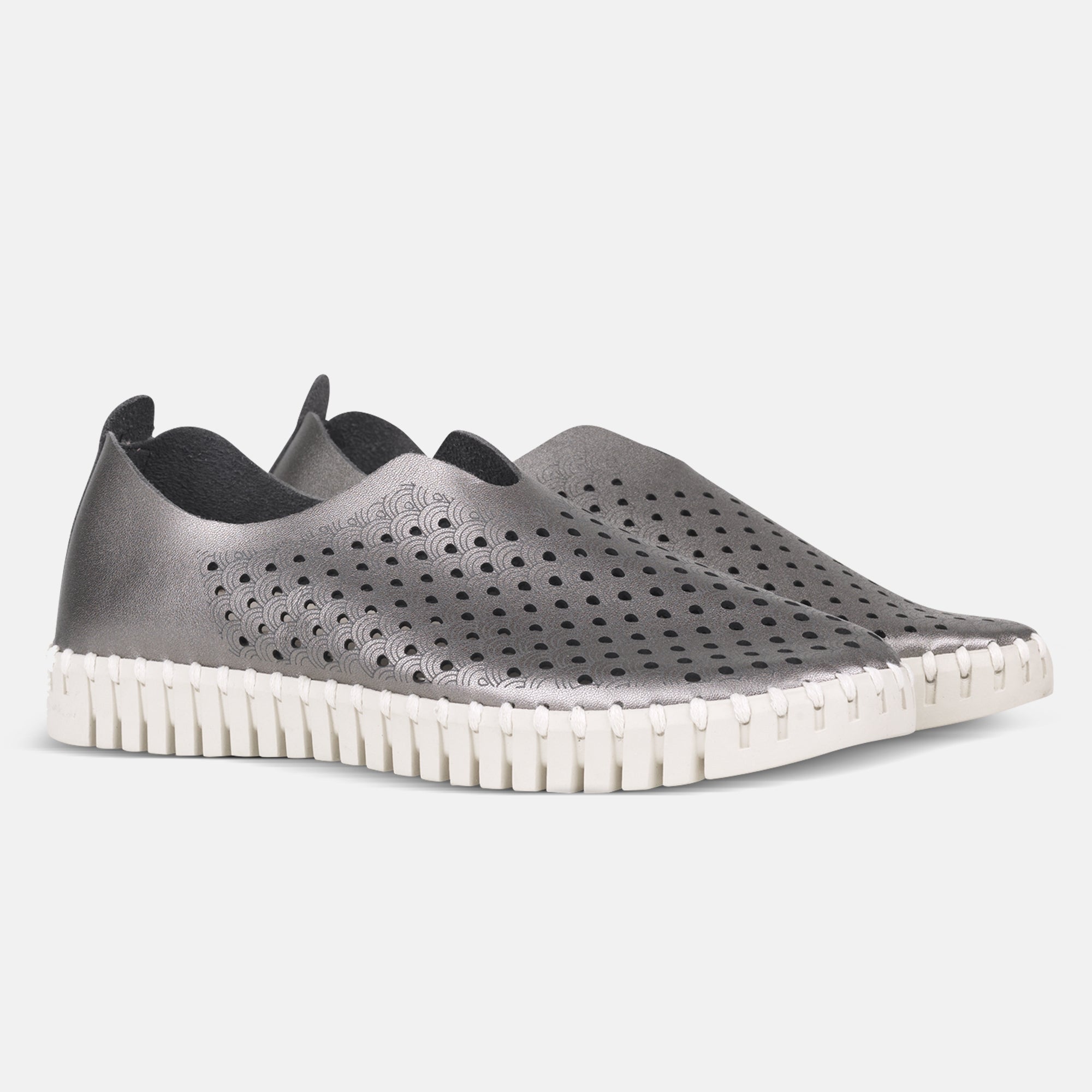 Instappers TULIP3576W witte zool - 718 Gun Metal | Metal | Shoes | Ilse Jacobsen