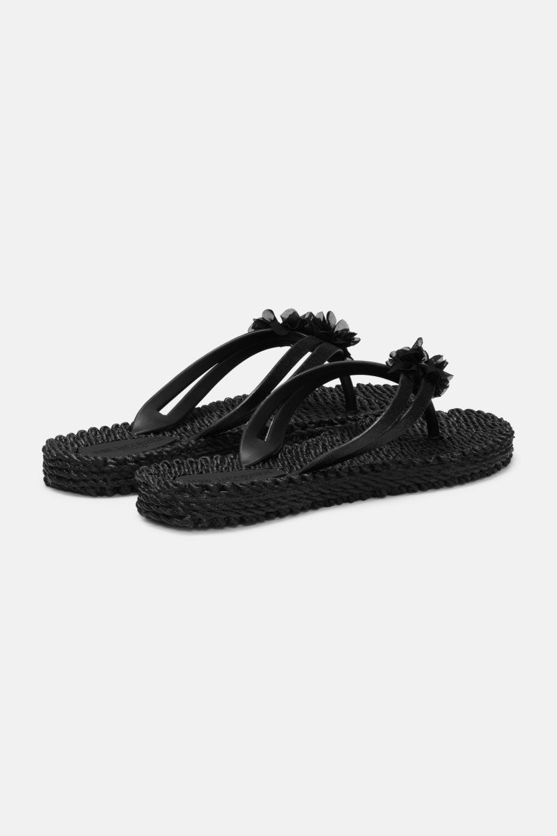 Dubbeleband Slippers met Bloemen CHEERFUL18F | Black | Shoes | Ilse Jacobsen
