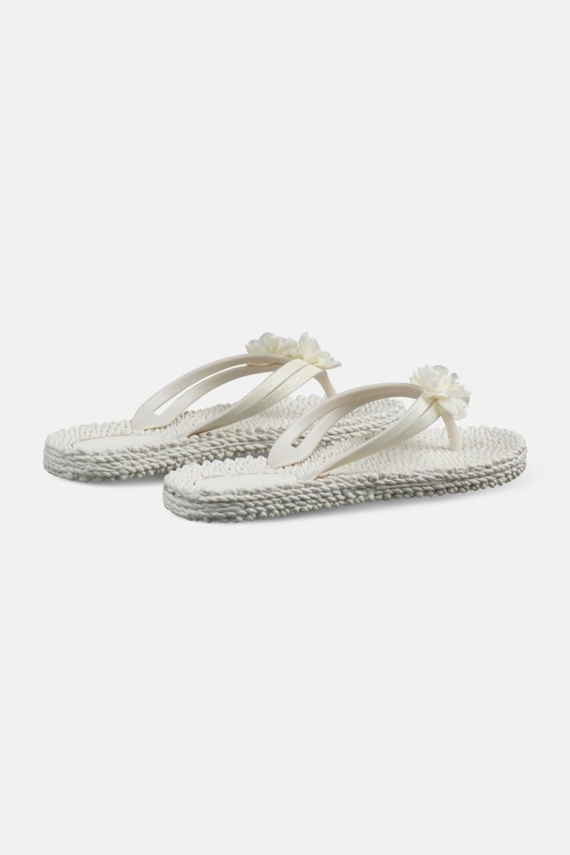 Dubbeleband Slippers met Bloemen CHEERFUL18F | Creme | Shoes | Ilse Jacobsen