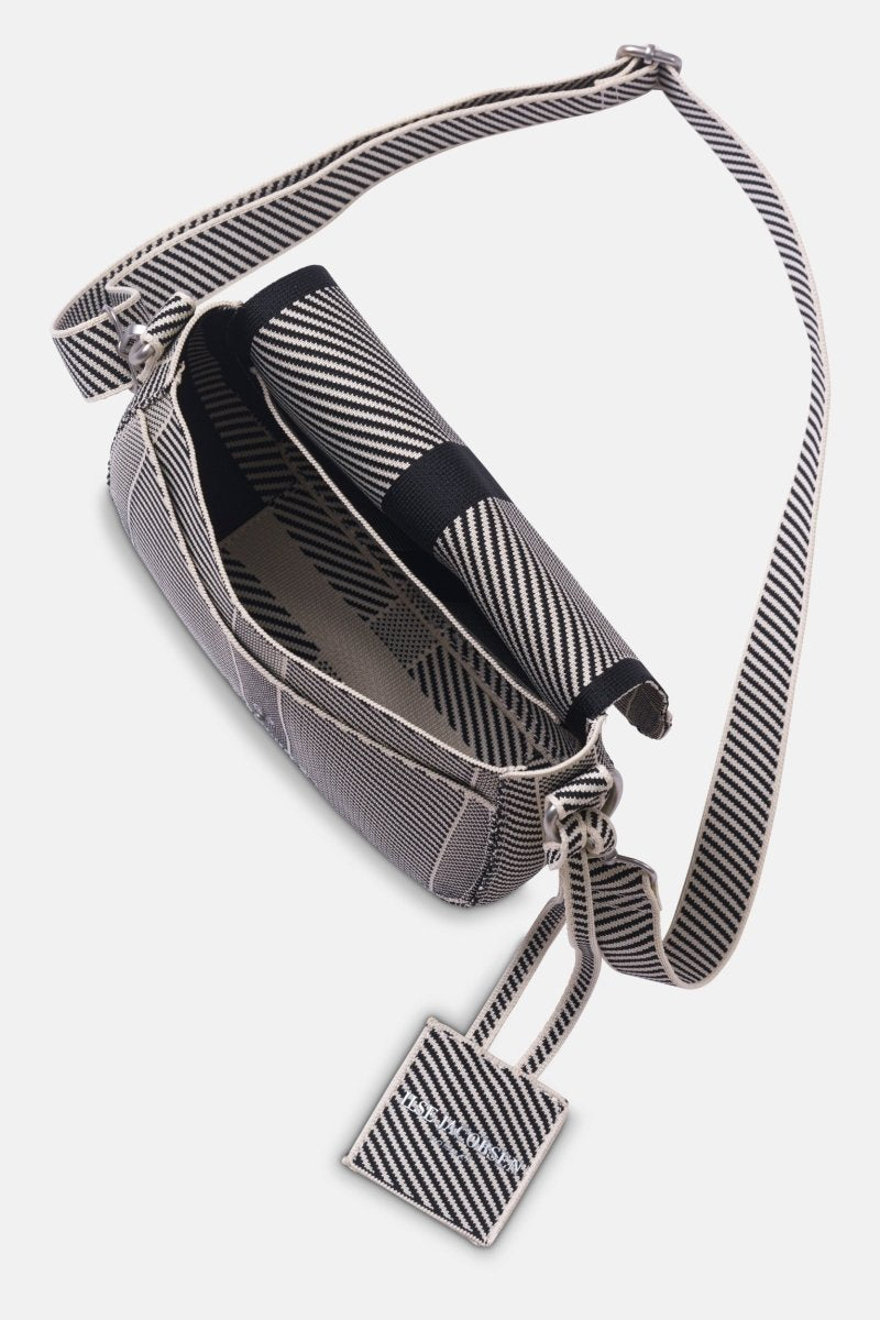 Gebreide crossbodytas KNITTY03 | Milk Creme Black | Bag | Ilse Jacobsen