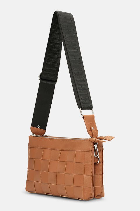 Gevlochten Cross-Body Tas CHIP12 | Cognac | Bag | Ilse Jacobsen
