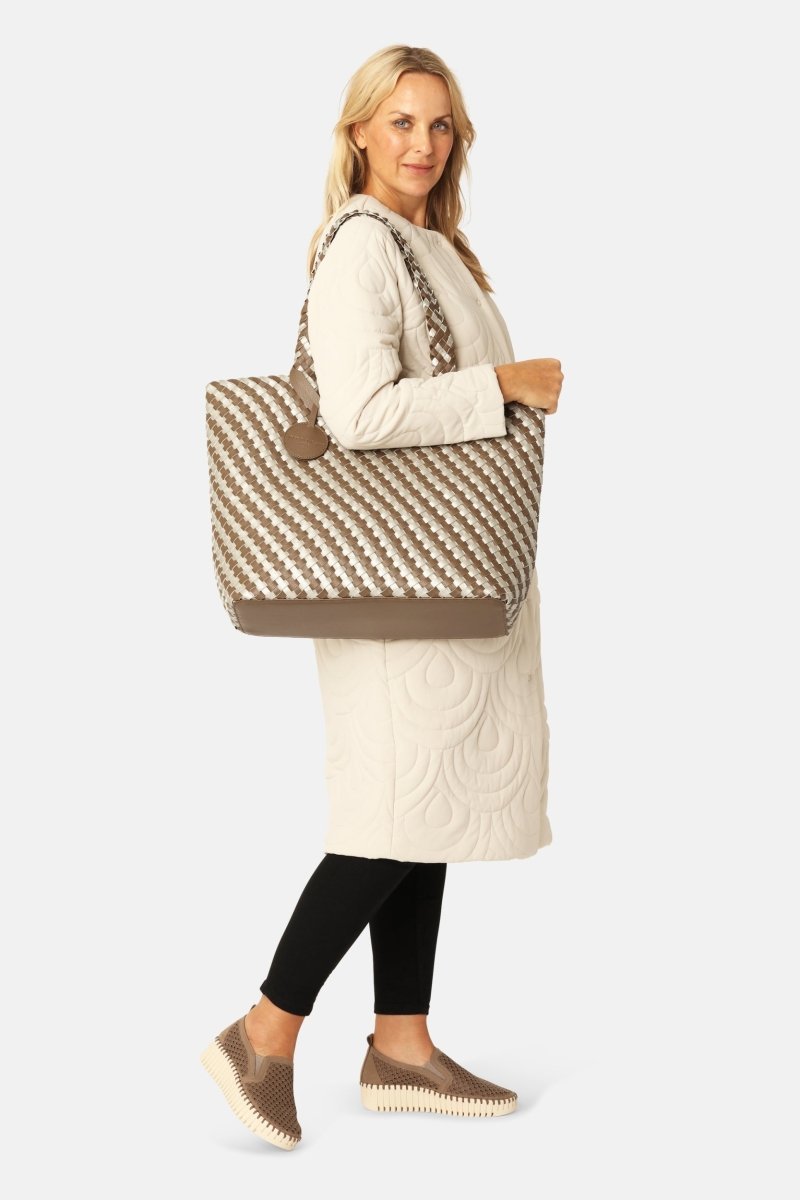 Gevlochten Tas BAG06CMAXI | Goldy Sand Dollar Metallic | Bag | Ilse Jacobsen