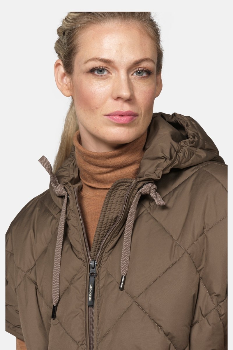 Gewatteerde cape PEPPY12 | Mud - Ilse Jacobsen