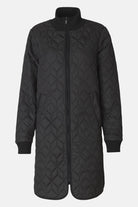 Gewatteerde jas ART06 | Black | Coat | Ilse Jacobsen