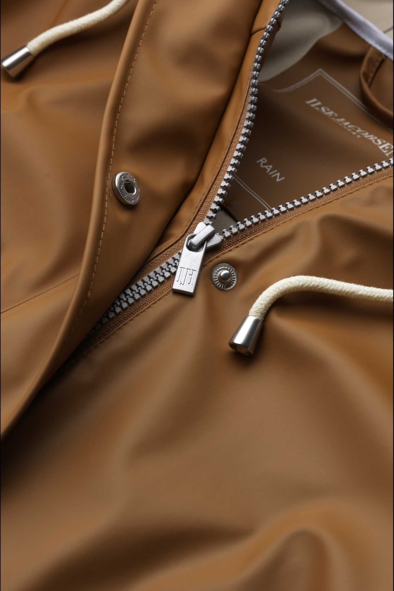 Korte regenjas RAIN228FR | Toffee | Raincoat | Ilse Jacobsen