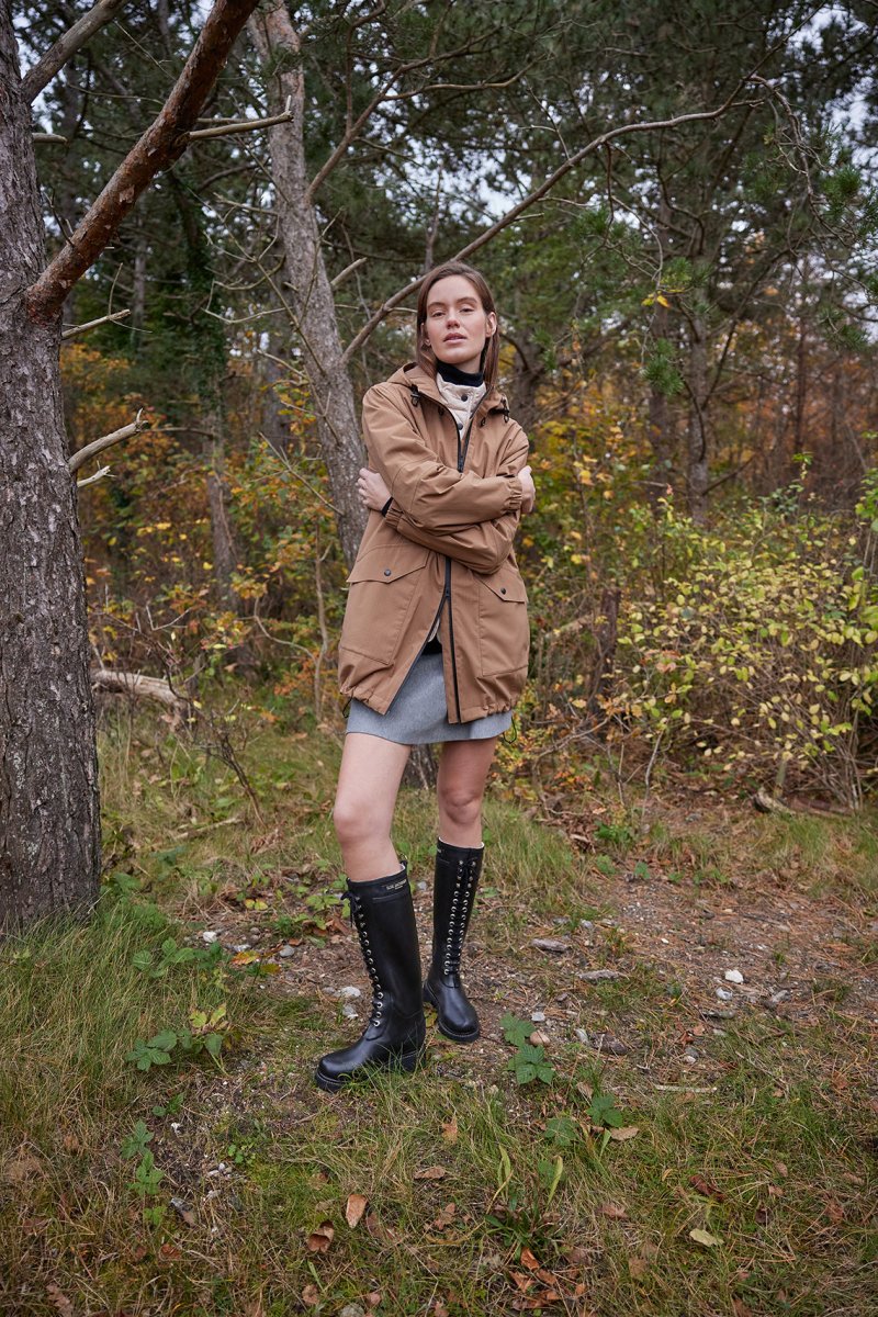 Korte Winterjas THERMAL09 | Mocca | Coat | Ilse Jacobsen