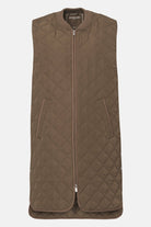 Lange gewatteerde bodywarmer ART25 | Mud | Jacket | Ilse Jacobsen