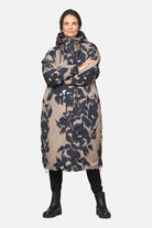 Lange gewatteerde cocoonjas PEPPY09P | Floral Decors | Coat | Ilse Jacobsen