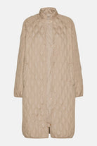 Lange Gewatteerde Jas AROS05 | Wheat | Jacket | Ilse Jacobsen