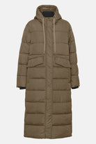 Lange gewatteerde winterjas PEPPY13 | Mud | Coat | Ilse Jacobsen