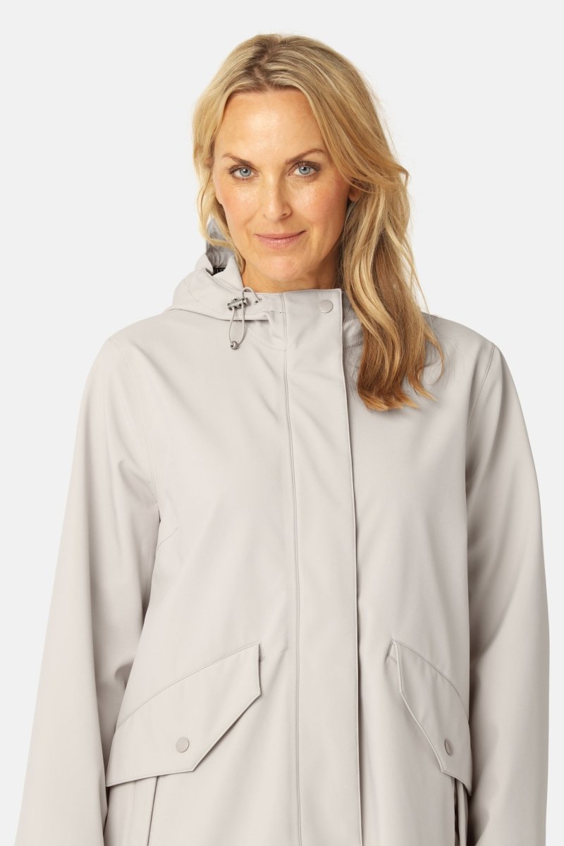 Lange Softshell Regenjas DAYBREAK03B | Chateau Gray | Raincoat | Ilse Jacobsen